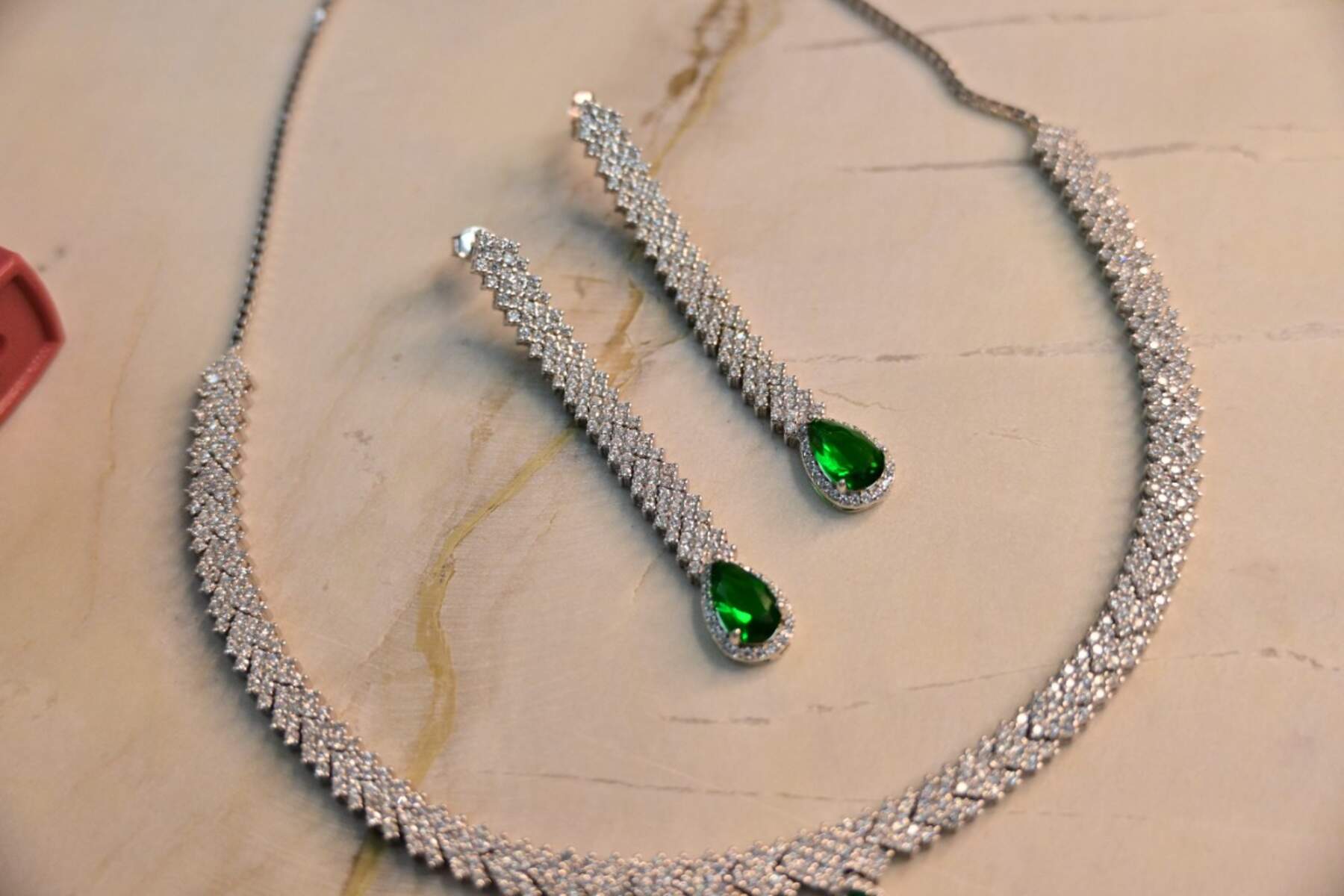 Elegant Rhodium Necklace Set