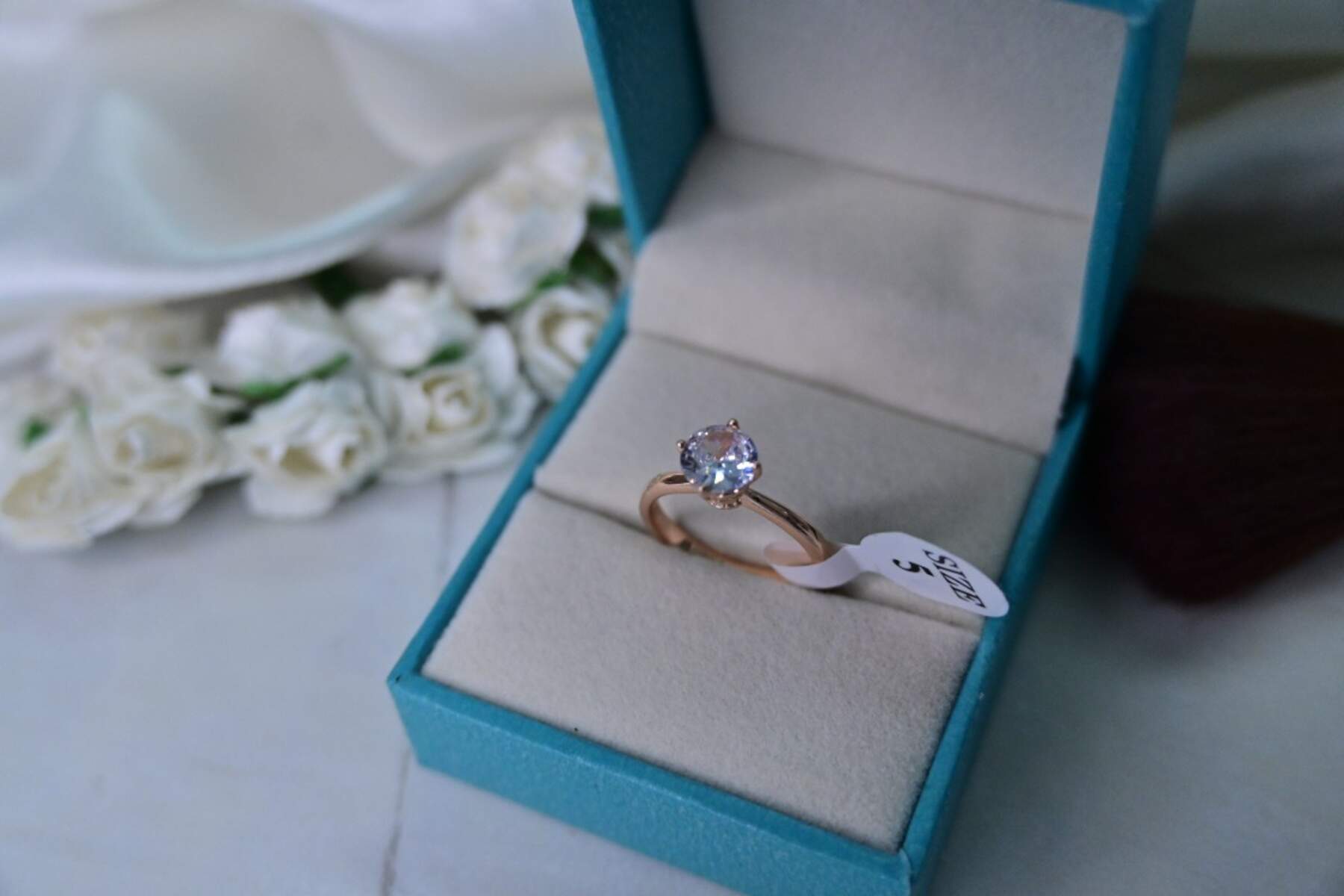 Single Diamond Rose Gold Ring