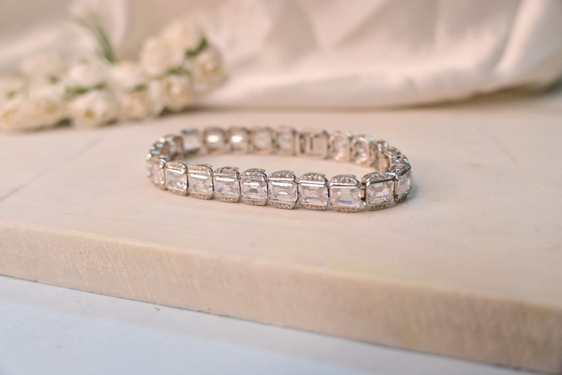 Premium Solitaire Bracelet