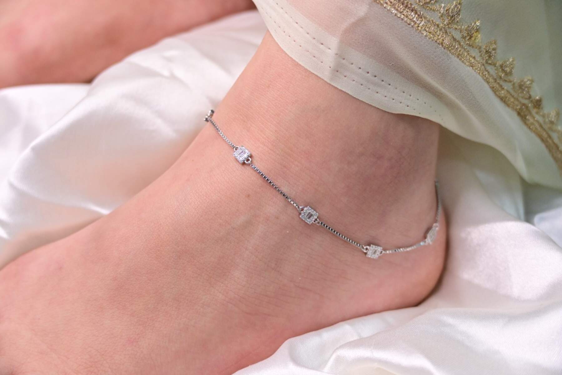 Classy Silver Anklets