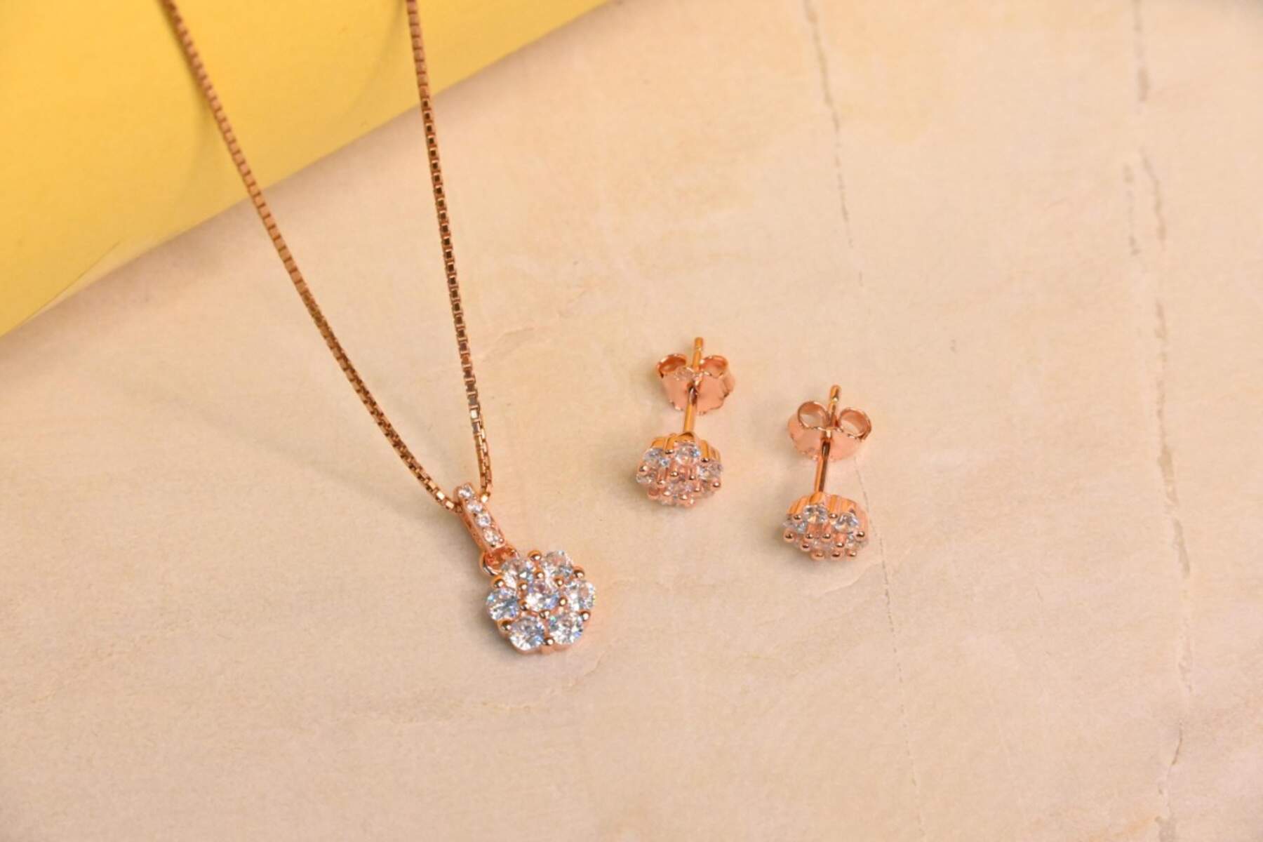 Rose Gold Solitaire Set