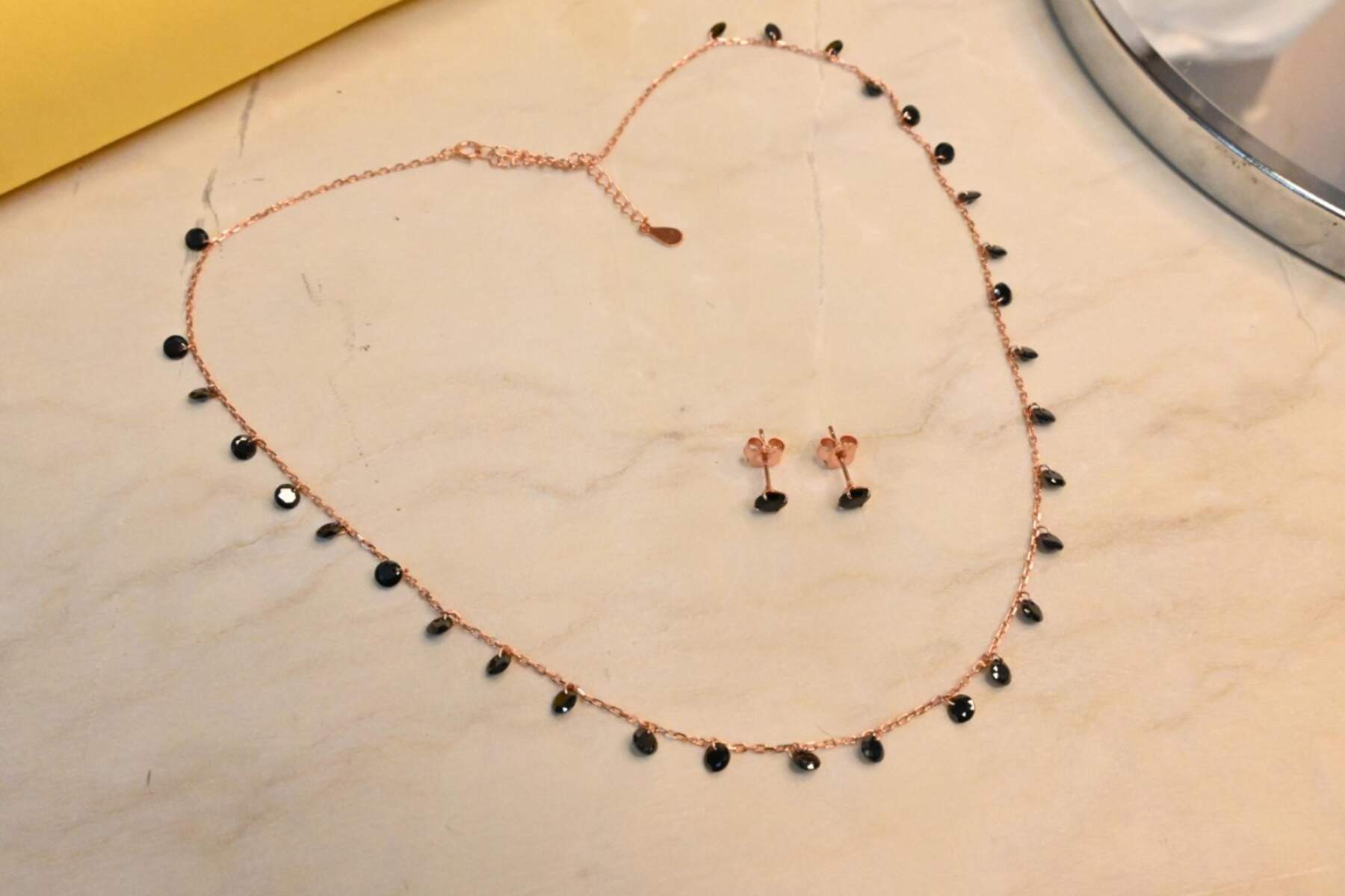 Rose Gold Dangling Set