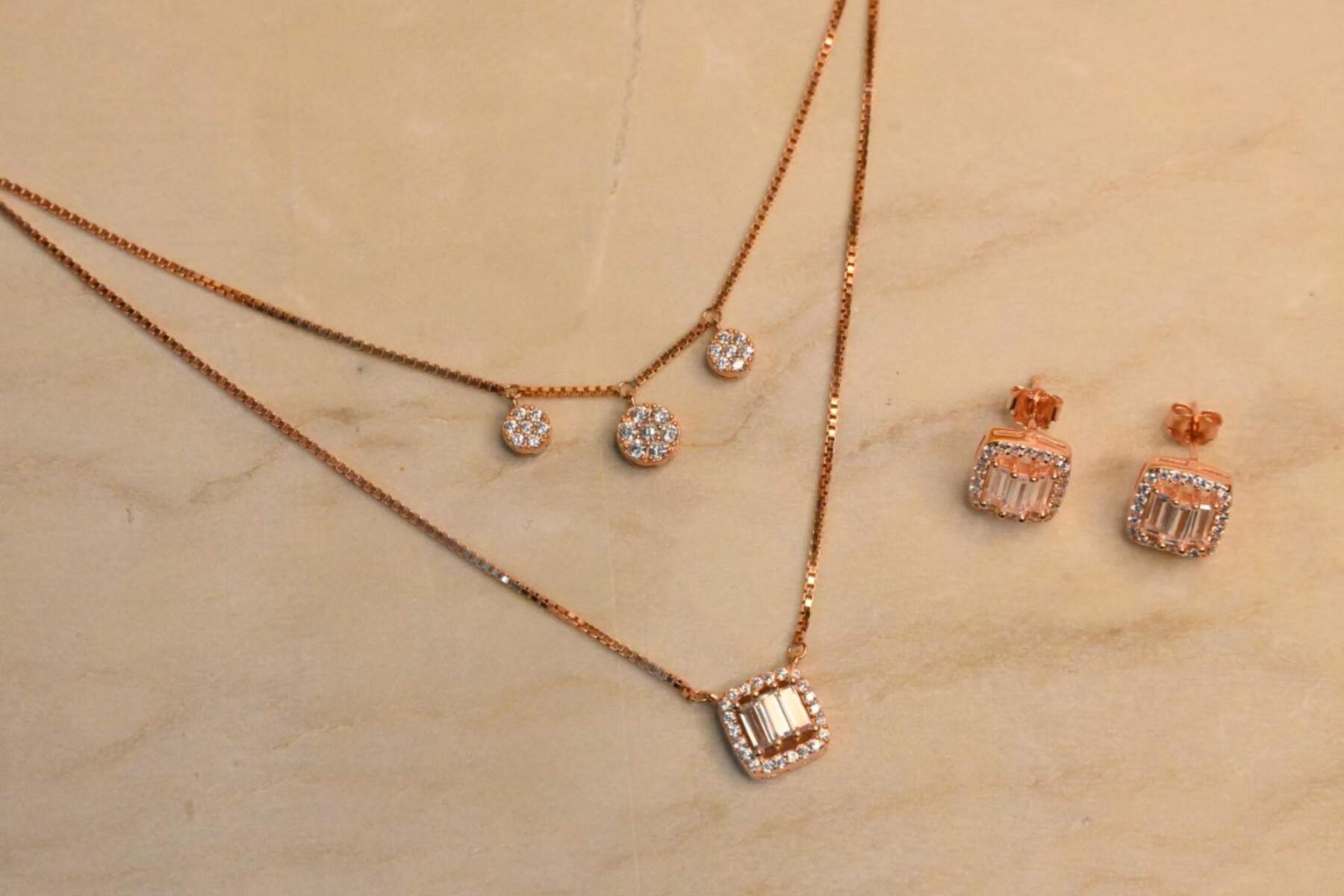 Two Line Charm Set