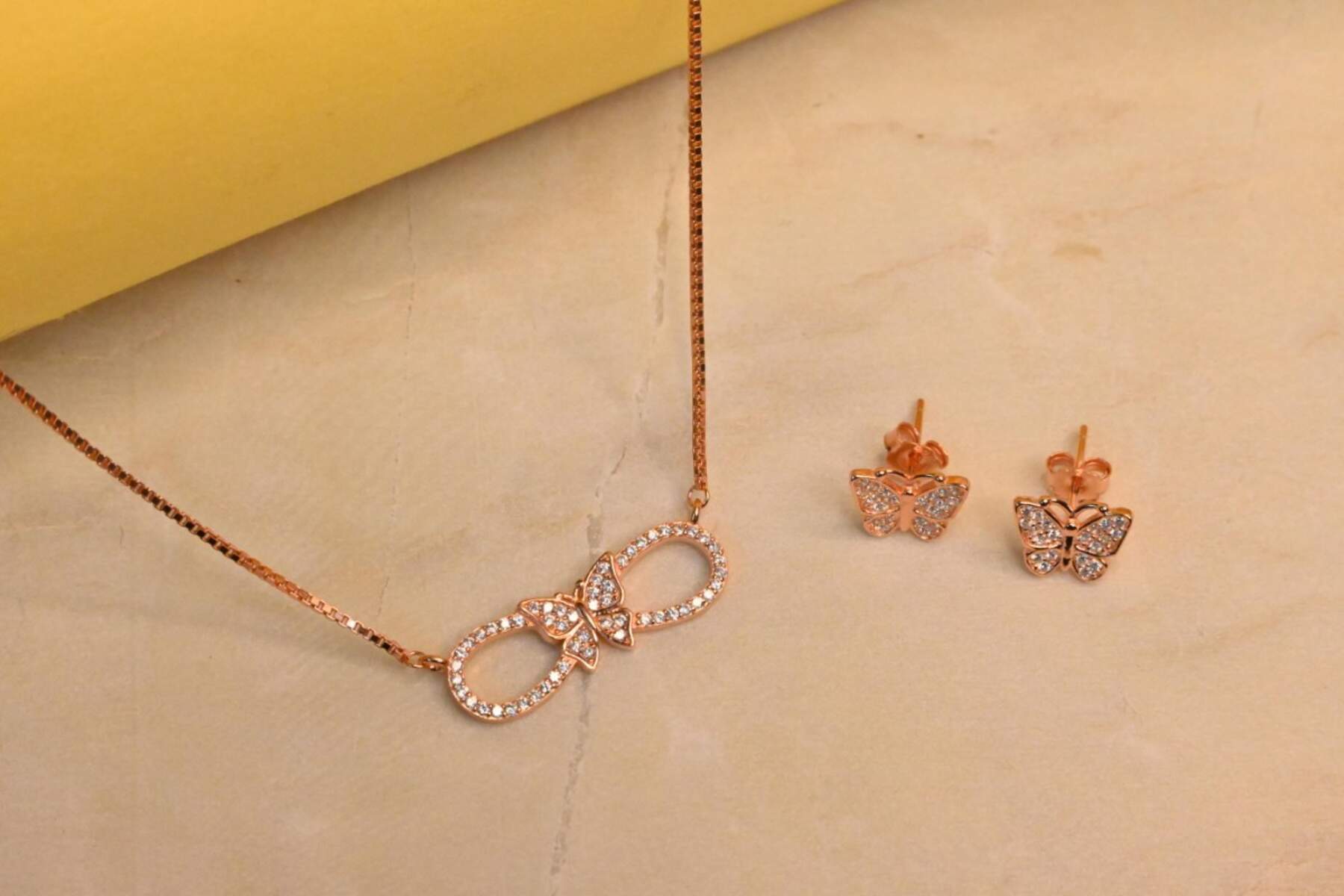 Infinity Butterfly Pendent Set