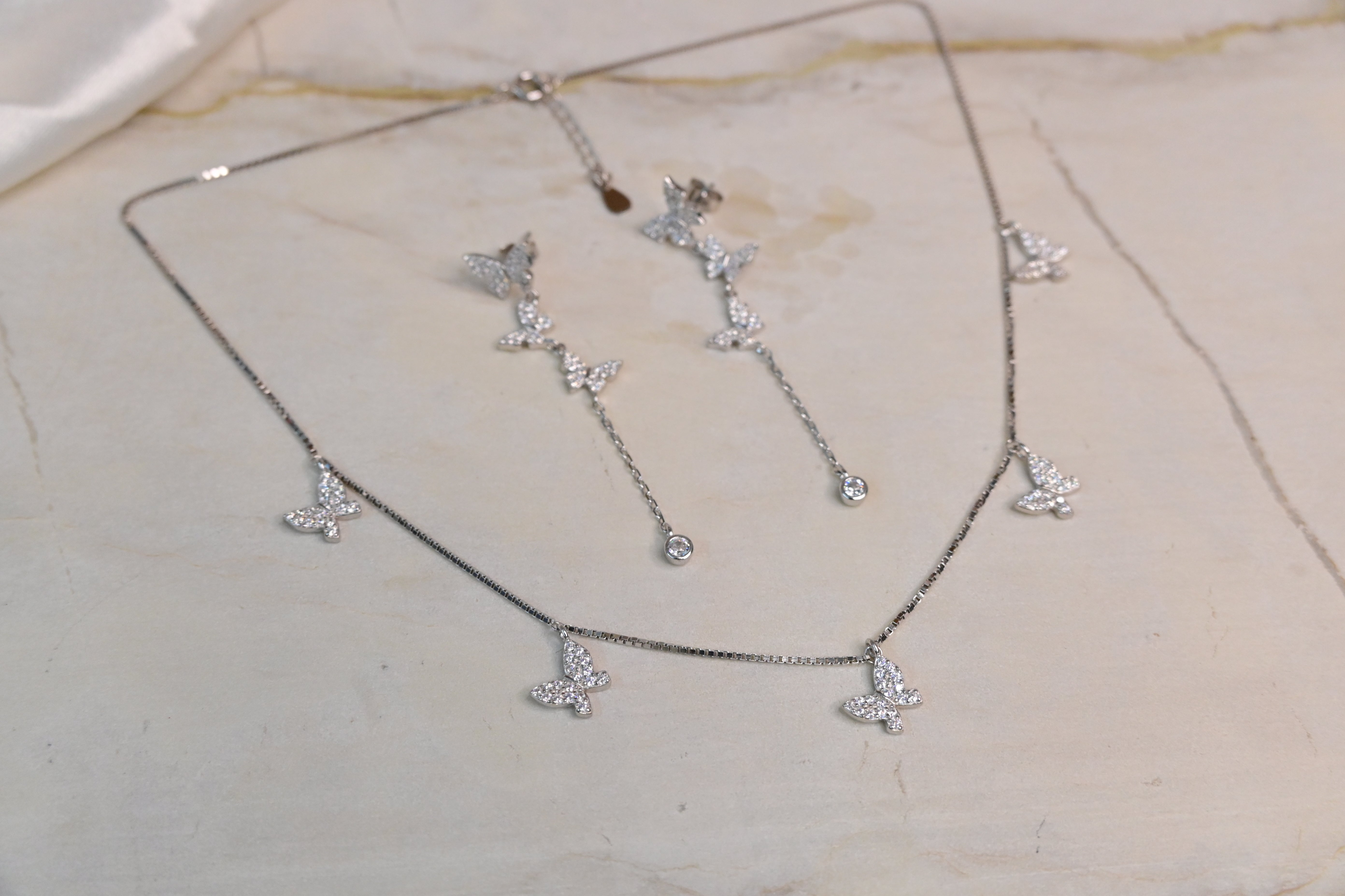 ButterFly Charm Necklace Set