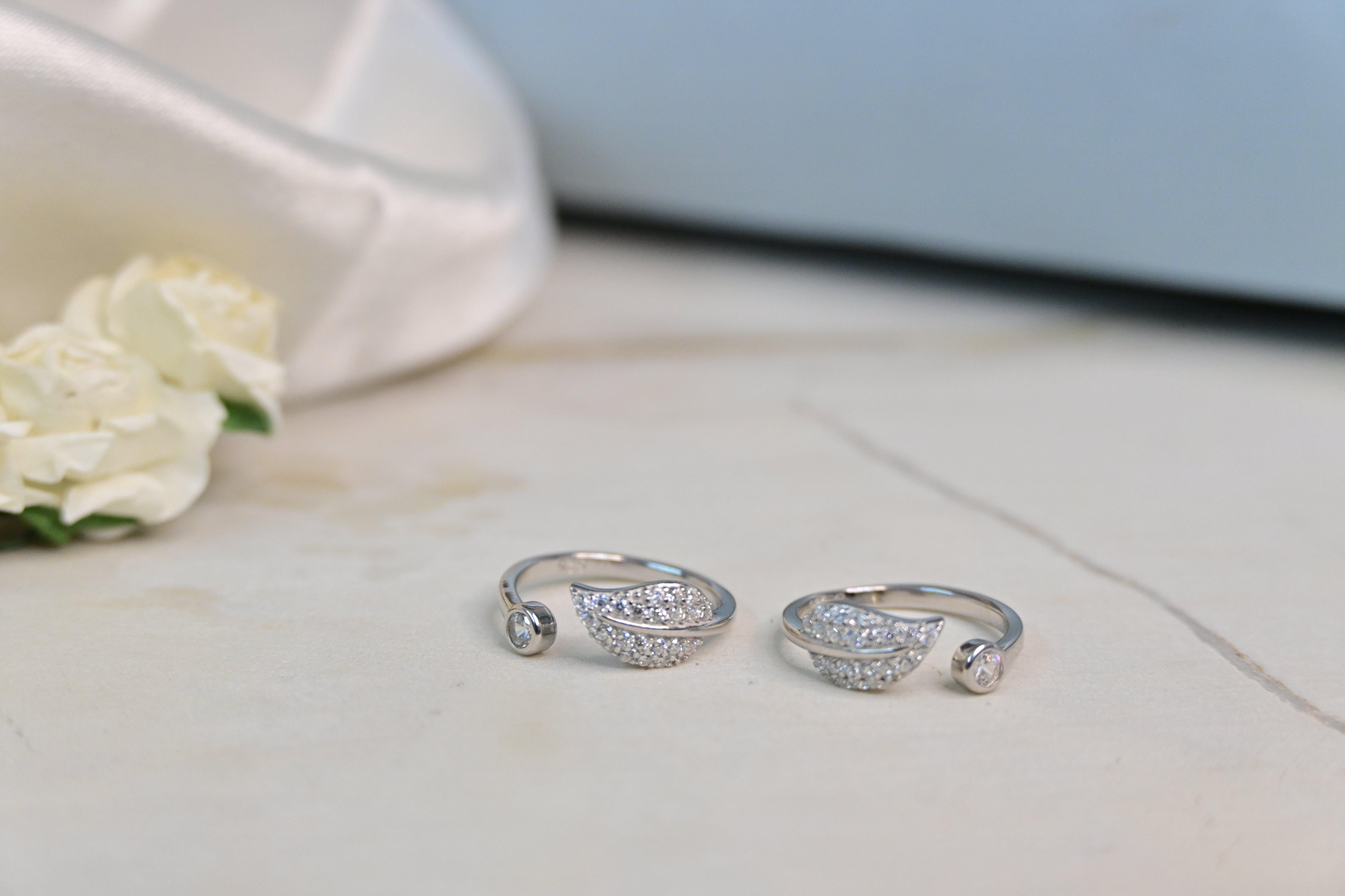 Leafy Silver Toe Rings