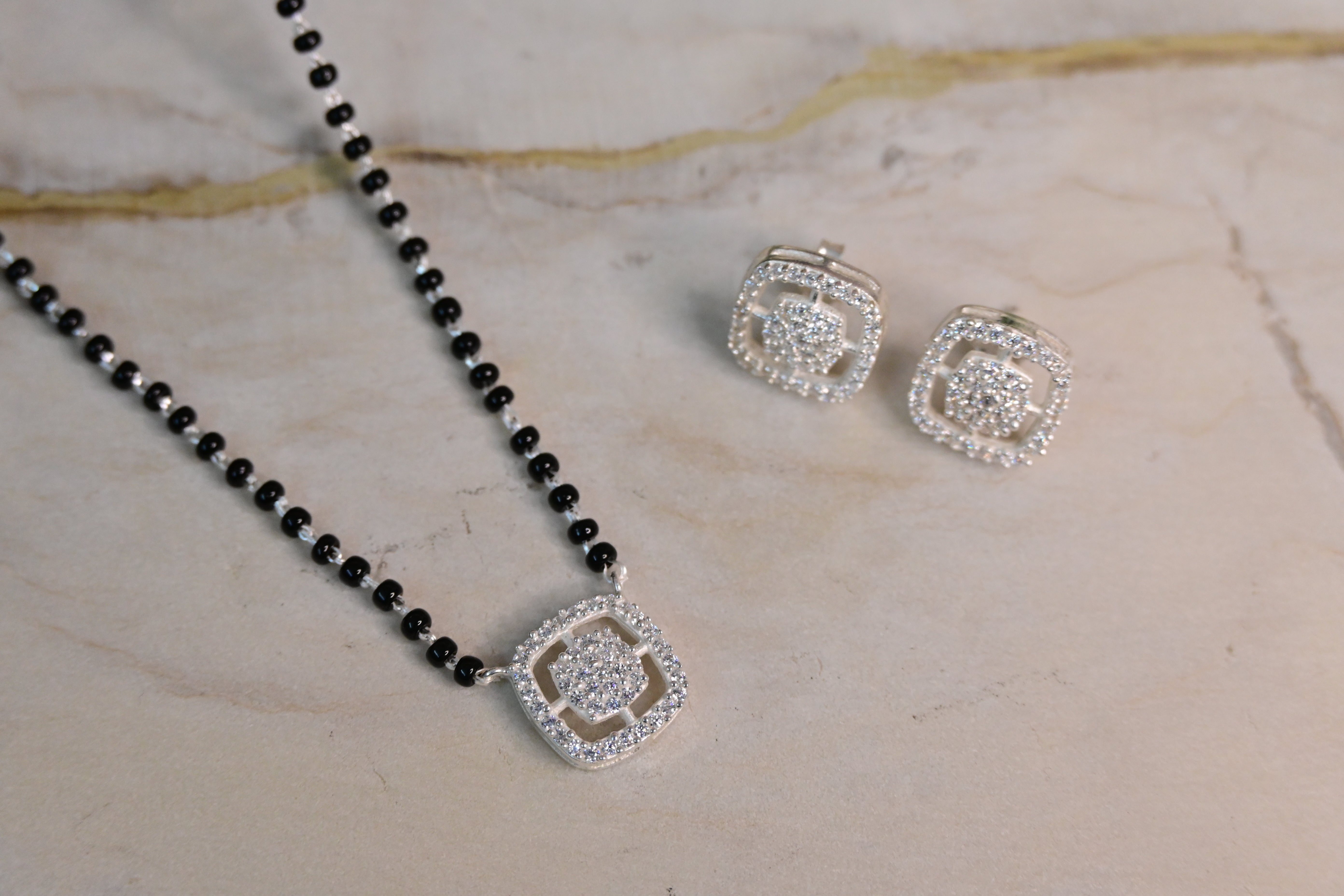 Sparkling Mangalsutra Set