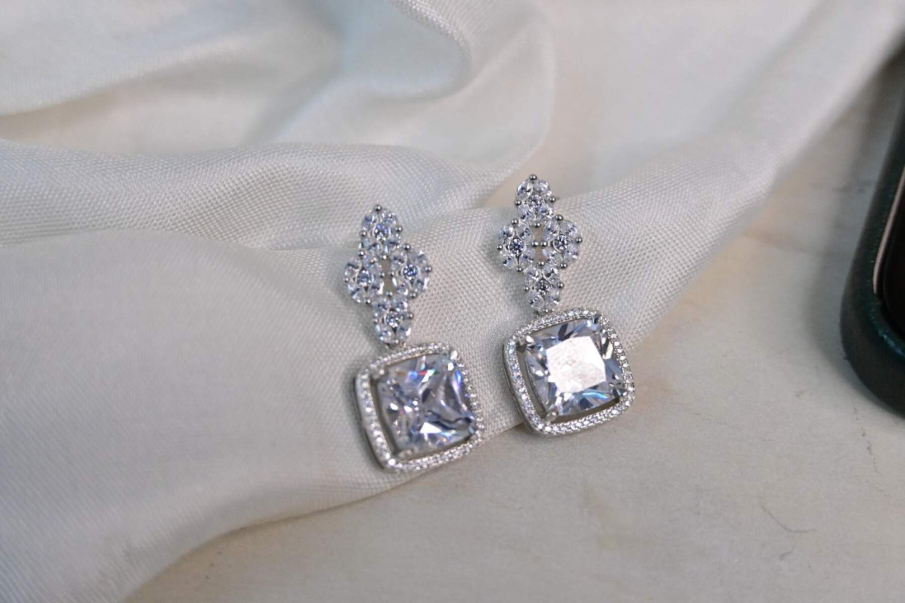 Sensational Solitaire Earrings