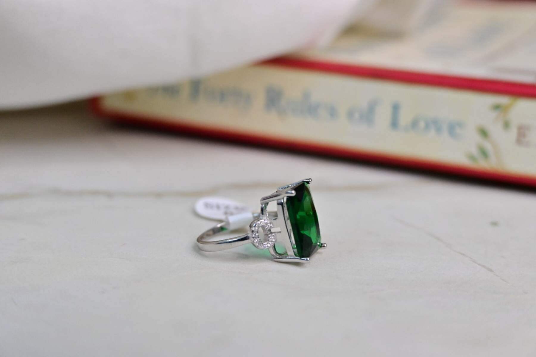 Green Solitaire 925 Ring